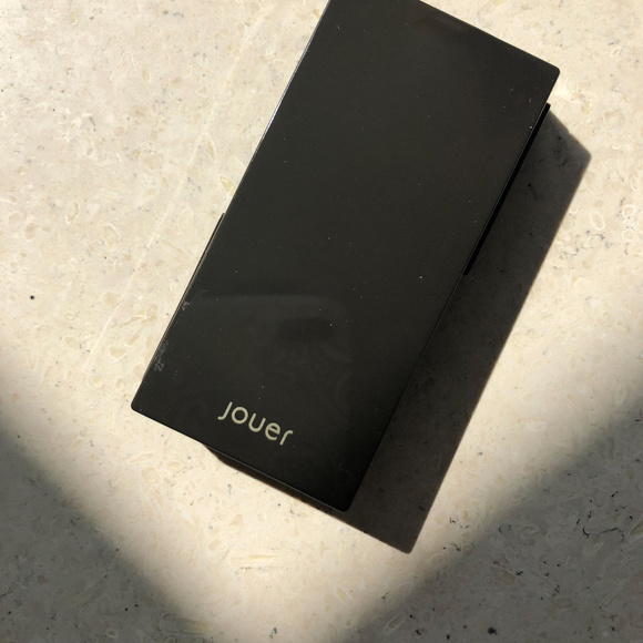 Jouer NWT Mineral Blush in Bloom - Picture 2 of 4
